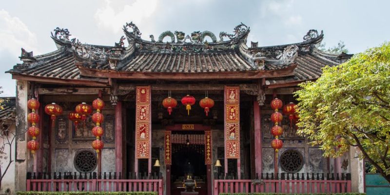 chinese-temple-on-khlong(1)